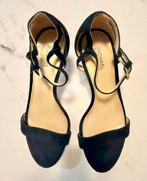 Michael Kors Simone Mid Sandal Women’s Size 7 Black Suede Single Strap